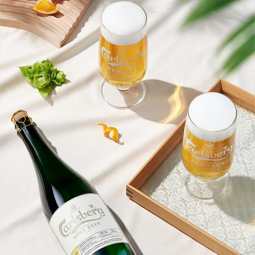 嘉士伯175周年庆特酿啤酒 香槟风味啤酒750ML*1瓶 商品图1