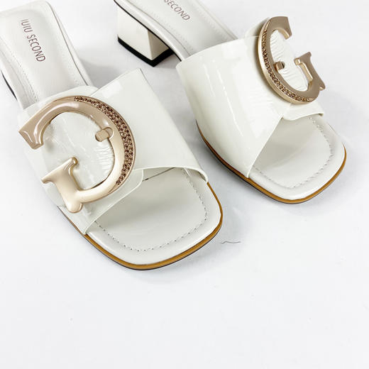 IUIU SECOND 夏季时尚字母扣方头粗跟凉拖鞋U20BJ23361 商品图7