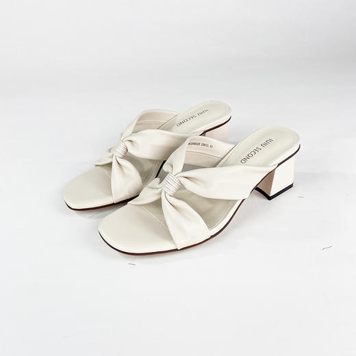 IUIU SECOND 夏季柔软羊皮方头交叉带粗跟凉拖鞋U20BJ23421 商品图3