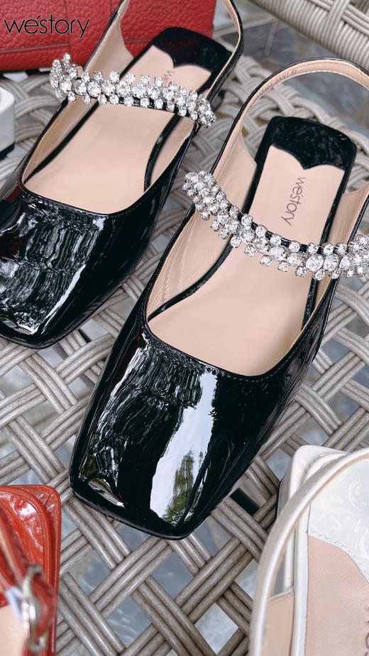 westory2022年春夏新款法式气质水钻低跟包头凉鞋玛丽珍单鞋W22AH55031 商品图5