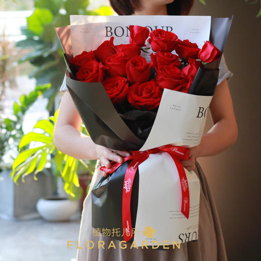 【1号女神】19支红玫瑰花束 商品图2