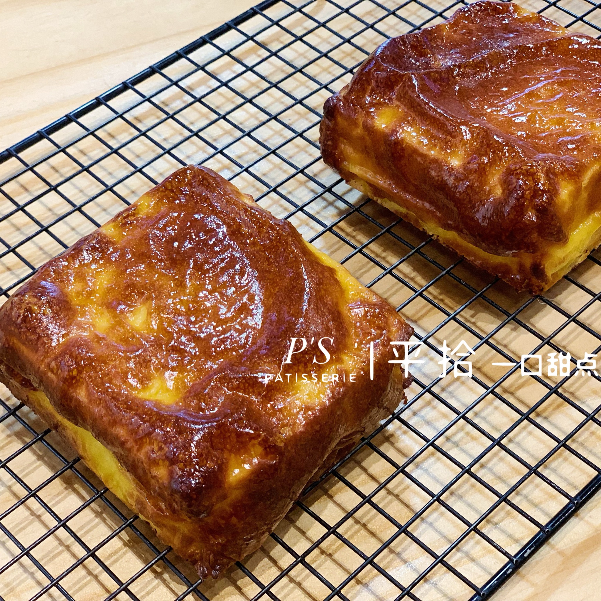 炭烧乳酪芋泥吐司