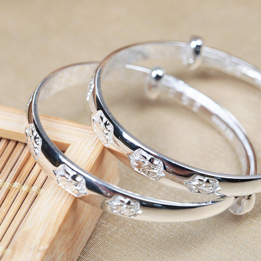 福旺旺儿童对镯（一对） 商品图1