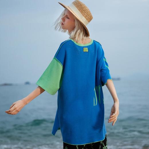 圆领烫银针织上衣 商品图3