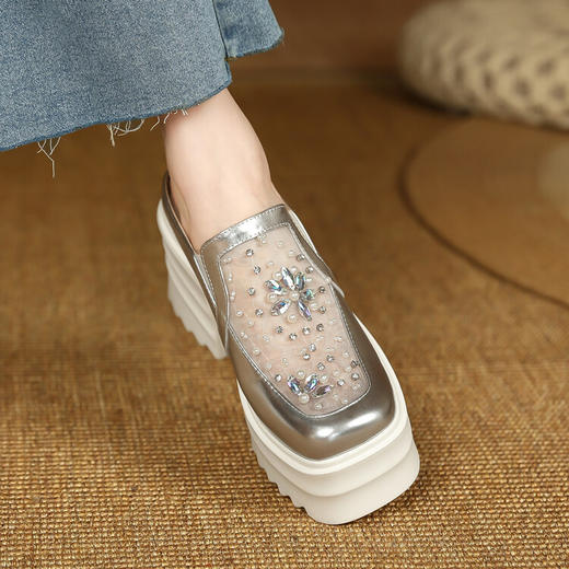 时尚百搭，PU皮网纱拼接钉珠厚底凉拖ZM-MT9090 商品图4