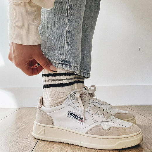 520-2渠道圆正 复古80年代 Autry厚底小白鞋 好穿到cry 商品图1