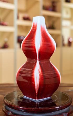 郎红四方葫芦瓶