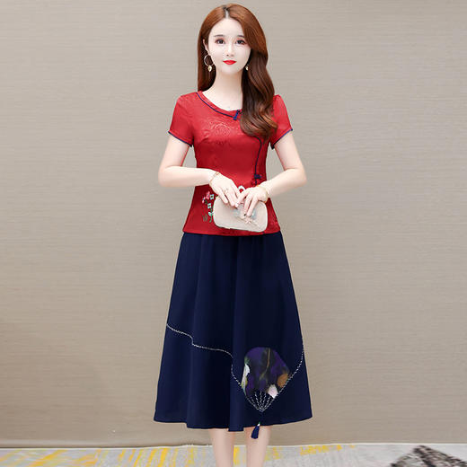 YWE QPD55两件套装连衣裙绣花改良版旗袍上衣半身裙 商品图1