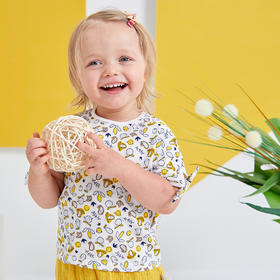 怎么样纠正宝宝的任性哭闹行为？