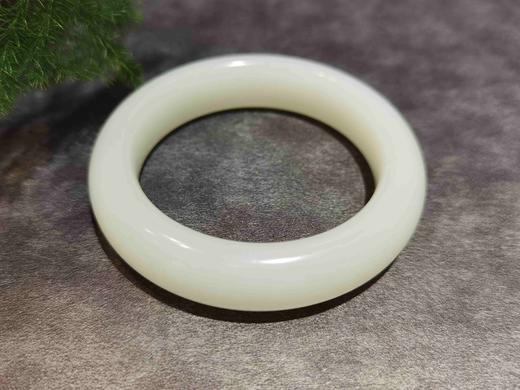 【御珠宫坊·传承系列】羊脂白玉手镯55mm 商品图3