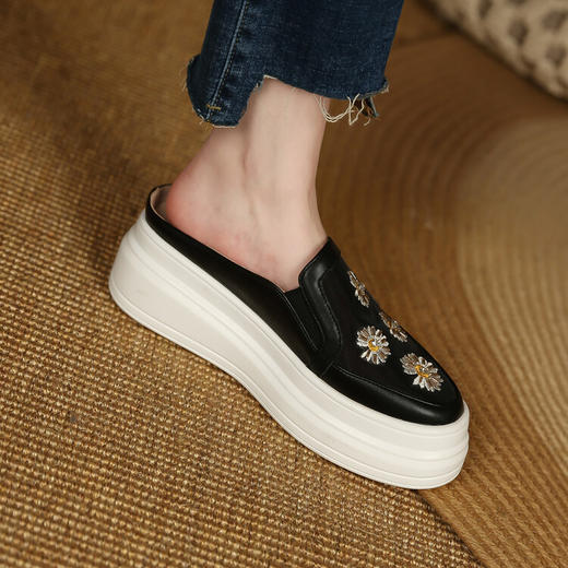 舒适减龄，网纱拼接小雏菊厚底凉拖ZM-MT202255 商品图4