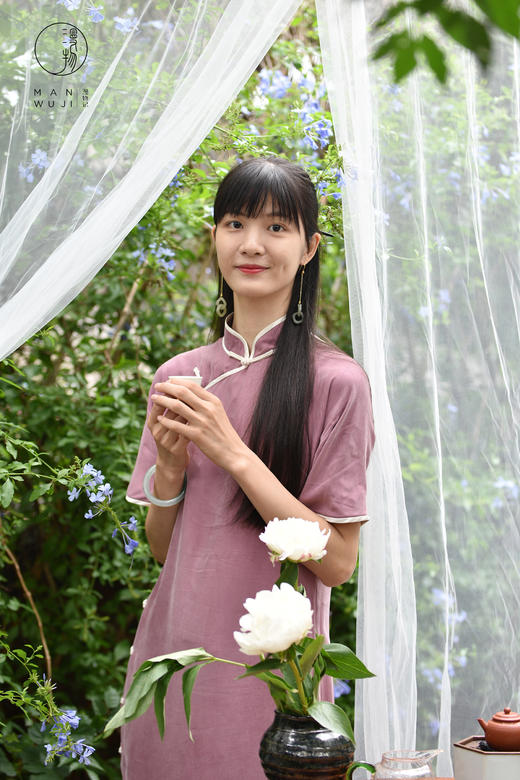 【漫物记】小满·铜氨丝彤管包边四分连袖旗袍 商品图6