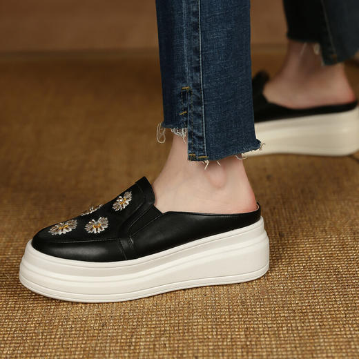 舒适减龄，网纱拼接小雏菊厚底凉拖ZM-MT202255 商品图2