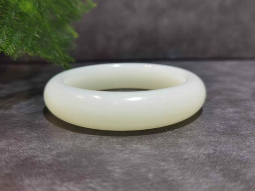 【御珠宫坊·传承系列】羊脂白玉手镯55mm 商品图4