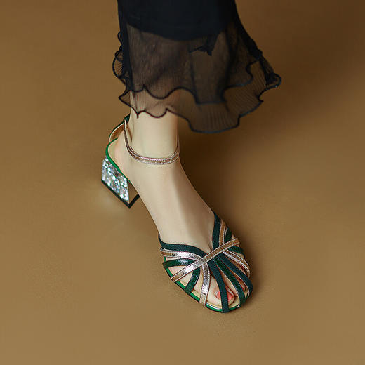 时尚撞色，里外全真皮拼色粗跟水晶跟罗马凉鞋NJMK-K229 商品图9