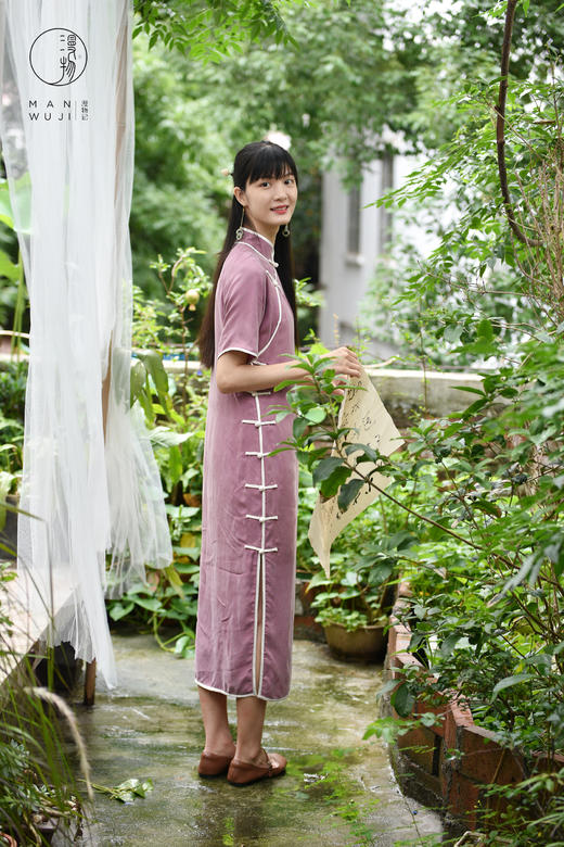 【漫物记】小满·铜氨丝彤管包边四分连袖旗袍 商品图1