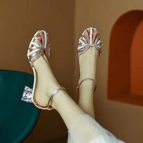 时尚撞色，里外全真皮拼色粗跟水晶跟罗马凉鞋NJMK-K229