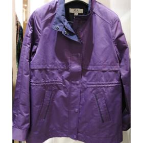 3楼  妙采女风衣