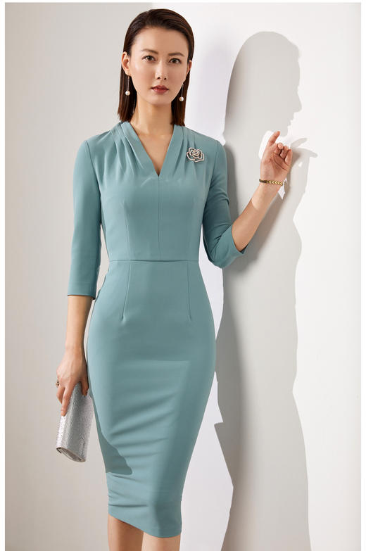 “情书白”连衣裙 独有一份纯粹, 白得清丽,白得明亮,白得优雅,白得单纯J8182255颈袖添香 商品图1