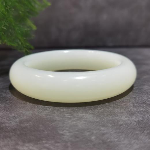 【御珠宫坊·传承系列】羊脂白玉手镯57mm 商品图4