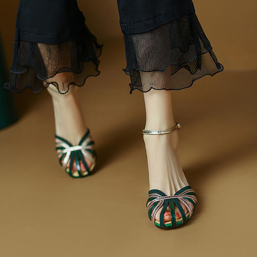 时尚撞色，里外全真皮拼色粗跟水晶跟罗马凉鞋NJMK-K229 商品图8