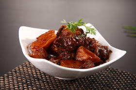 红烧牛腩(份)【送馓子一份】