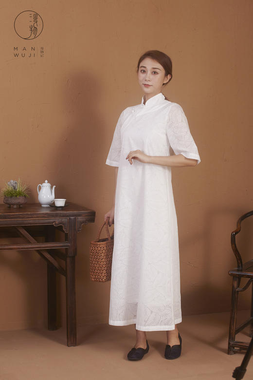 烂花棉连肩五分袖白色树叶纹旗袍（不含内搭） 商品图5