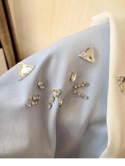 女圆领短TLX90054 商品图3