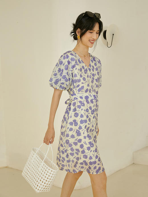 HeyDress郁金香碎花连衣裙女夏季法式复古v领收腰泡泡袖天丝裙子 商品图1