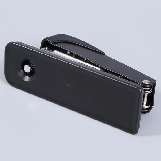 齐心B3083耐用金刚订书机 24/6统一书针金属机身 商品图5