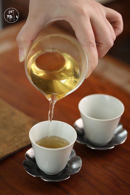 2022年曼松王子山 普洱茶生茶（龙珠） 100克 商品图6