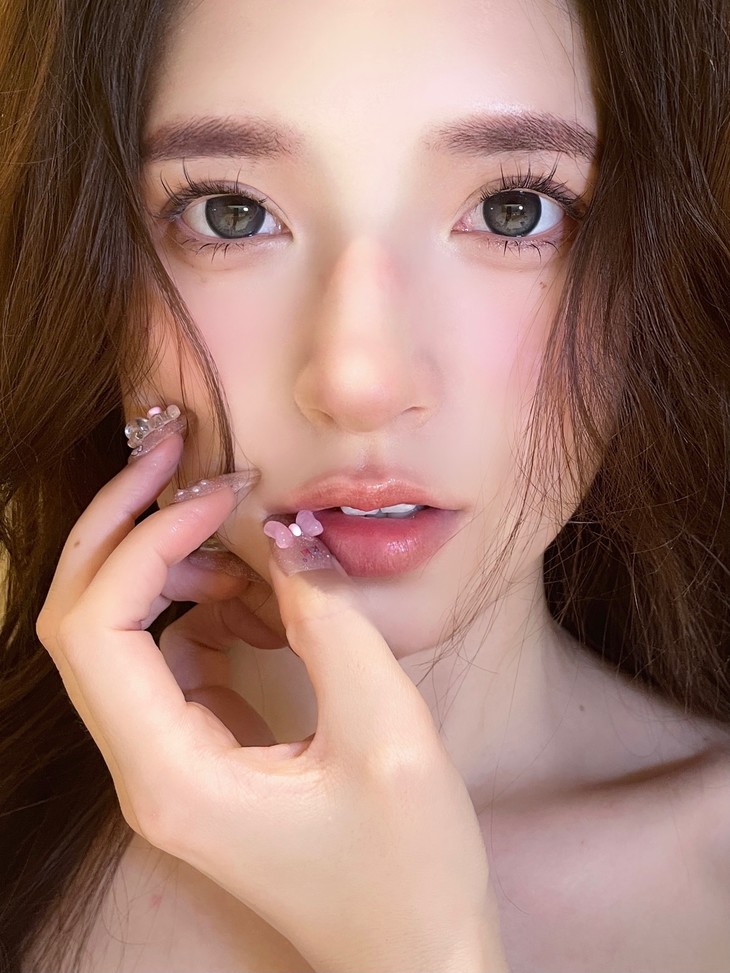 Hanawink年抛隐形眼镜 微醺蓝莓14.5mm 1副/2片-VVCON美瞳商城21