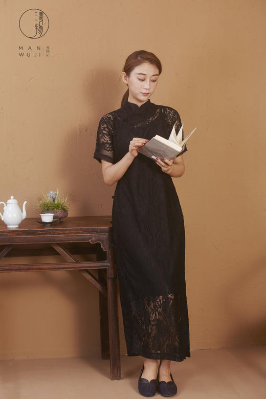 蕾丝连肩四分袖黑色旗袍 商品图2