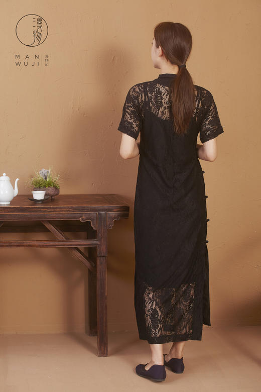 蕾丝连肩四分袖黑色旗袍 商品图1