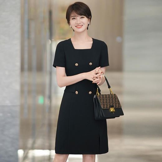 黑色短袖连衣裙女夏季新款职业通勤短袖气质方领中长裙 商品图3