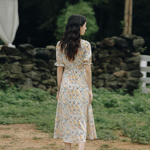 【仙气十足❗️法式温柔碎花连衣裙】上身显瘦，清新甜美，少女感满满❗️温柔风泡泡袖雪纺长裙，韩系新款裙子吊带 商品图2