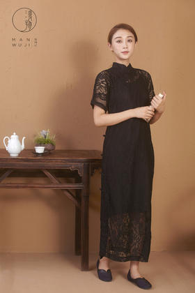 蕾丝连肩四分袖黑色旗袍