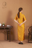 丝棉平肩四分袖金黄旗袍 商品缩略图4