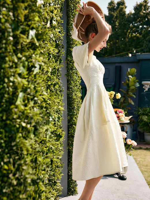 OLrain法式高级穿搭方领连衣裙女夏季2022年新款收腰灯笼袖裙子undefined 商品图3