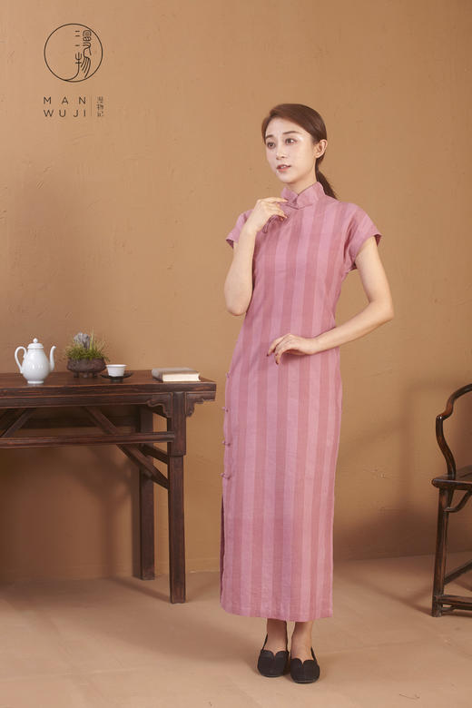 漫物记全棉连肩袖粉色条纹旗袍 商品图1