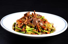 泡椒小炒鸡杂(份)