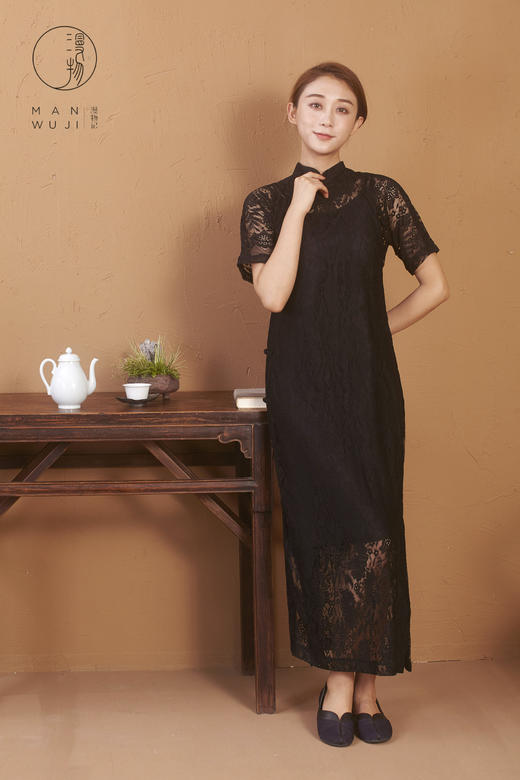 蕾丝连肩四分袖黑色旗袍 商品图4