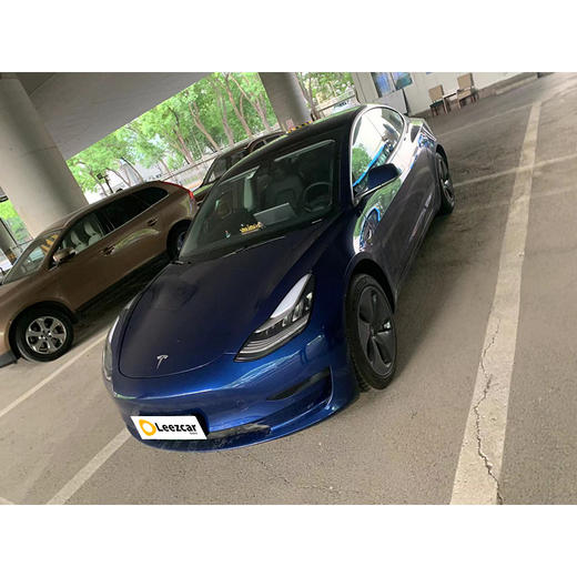 特斯拉 Model 3 标准续航后驱升级版 【长租-北京】 商品图1