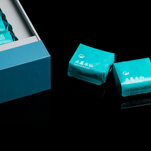 元袍｜正岩水仙 商品图3