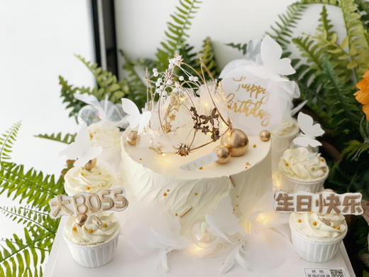 女王范主题蛋糕，做自己的女王，无需借助别人的光，可供15人分享 商品图2