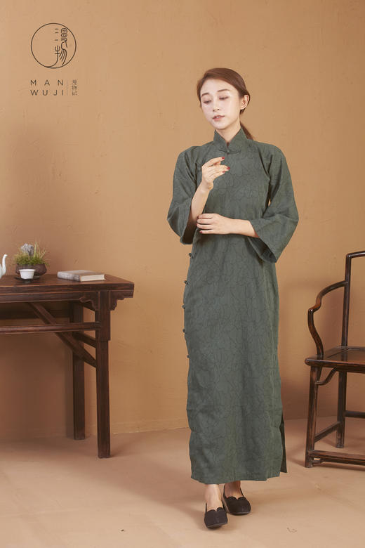 纯棉连肩九分喇叭袖提花树叶旗袍 商品图5