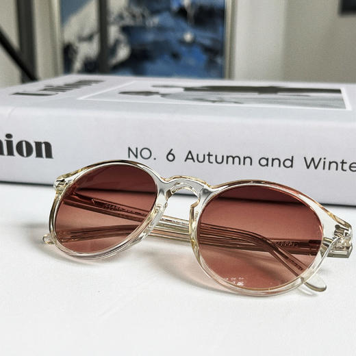 【6.1秒杀价39.9 】尚儿多加拿大儿童太阳镜 包装有瑕疵 售出概不退换 介意勿拍[福利品] 商品图1