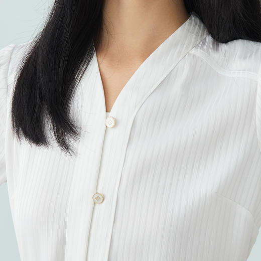 PRICH2022年夏季新款上衣设计感小众职场通勤百搭短袖雪纺衬衫PRBAC2501M 商品图2