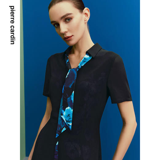 皮尔卡丹女装年夏季新款假两件式印花拼接连衣裙C22DS03B0
 商品图3