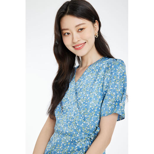 PRICH2022夏季新款设计感小众V领收腰法式鱼尾茶歇裙PROWC2401M 商品图2